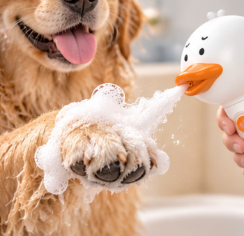 Little White Duck Pet Foam Dispenser / Bath Foam Maker:
